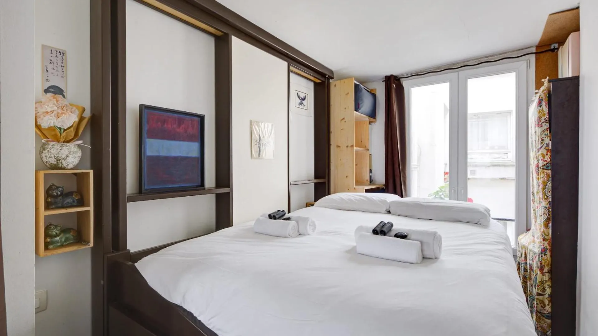 Charming In The Heart Of Le Marais Paris